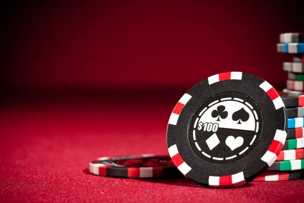 lestari77 platform dashboard showing slot games, live-dealer tables, and sportsbook markets